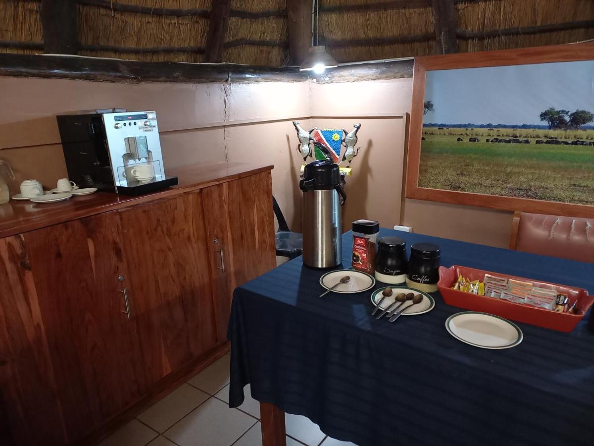 Divundu Guest House Bagian luar foto